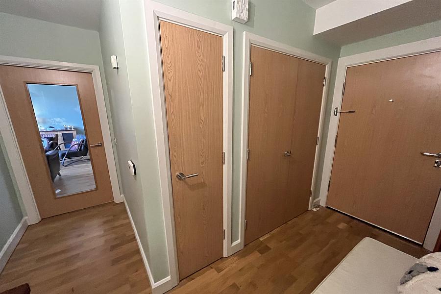 Apartment 21, The Keel Building