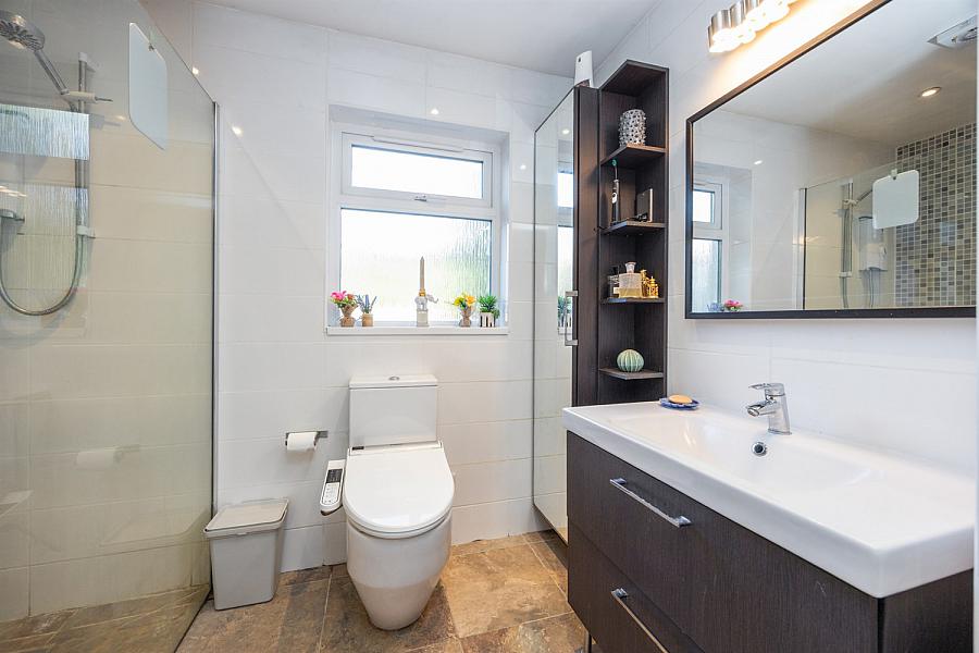 2A Neills Lane And 28 Shore Road