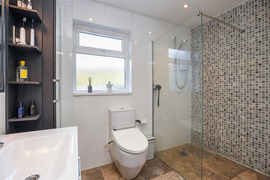 2A Neills Lane And 28 Shore Road