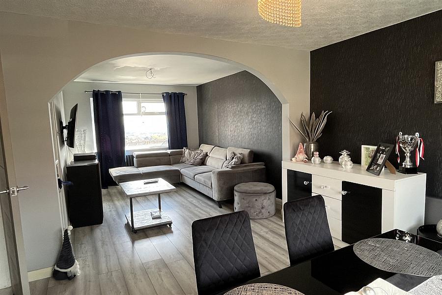 22 Springvale Parade