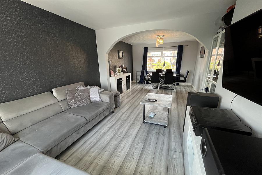 22 Springvale Parade