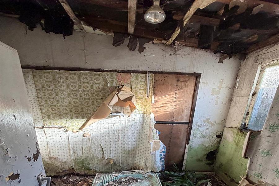 102 Ainsworth Avenue