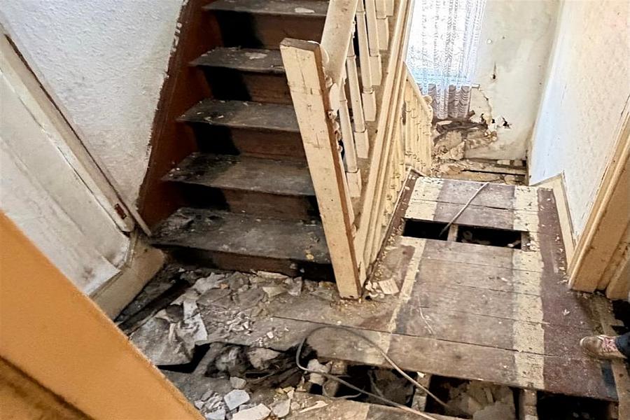 102 Ainsworth Avenue