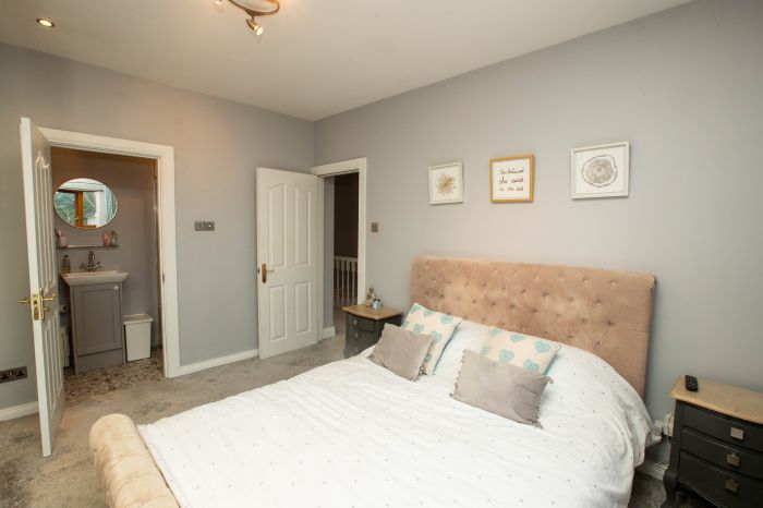 20 Rathcillan Court