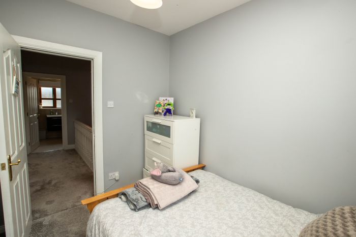 20 Rathcillan Court