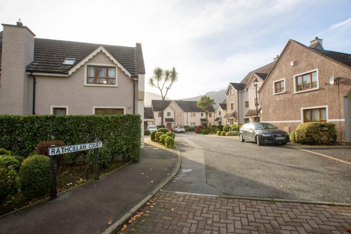 20 Rathcillan Court