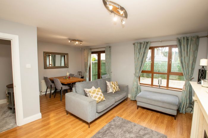 20 Rathcillan Court
