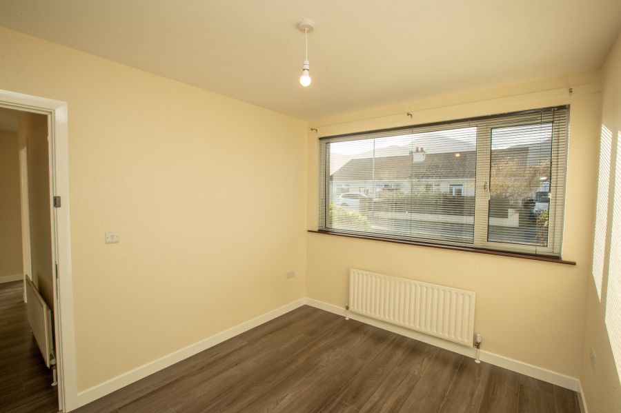 17 Elmgrove Park