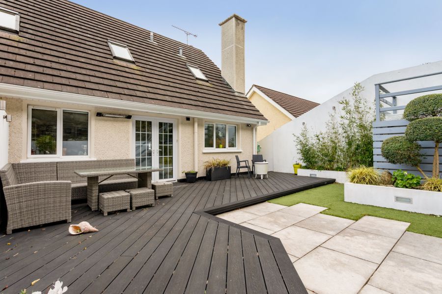 Ard Na Mara, 8 Seacliff Close