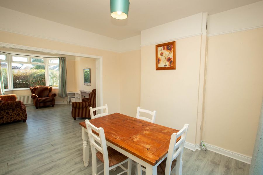 16 Dundrum Road