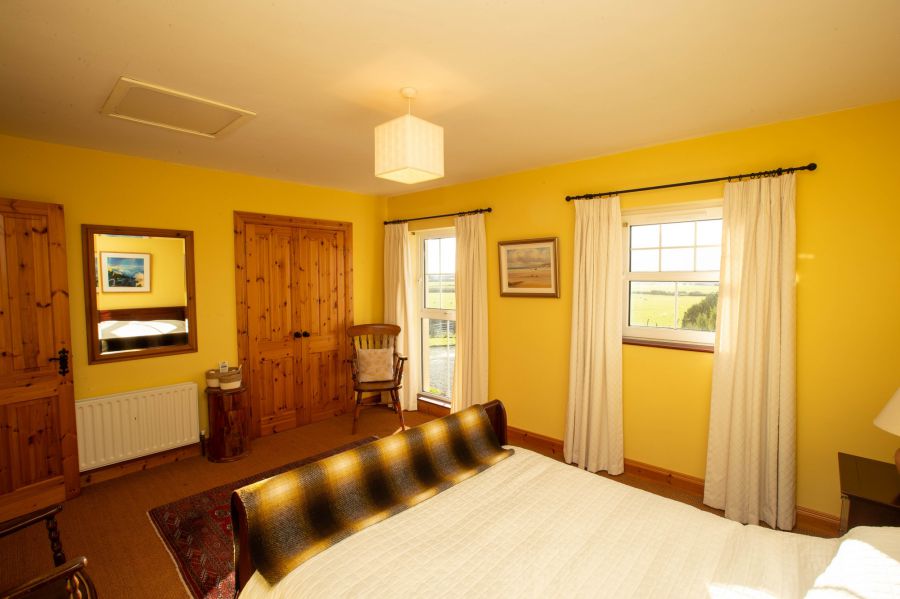 2 Aislinn Court