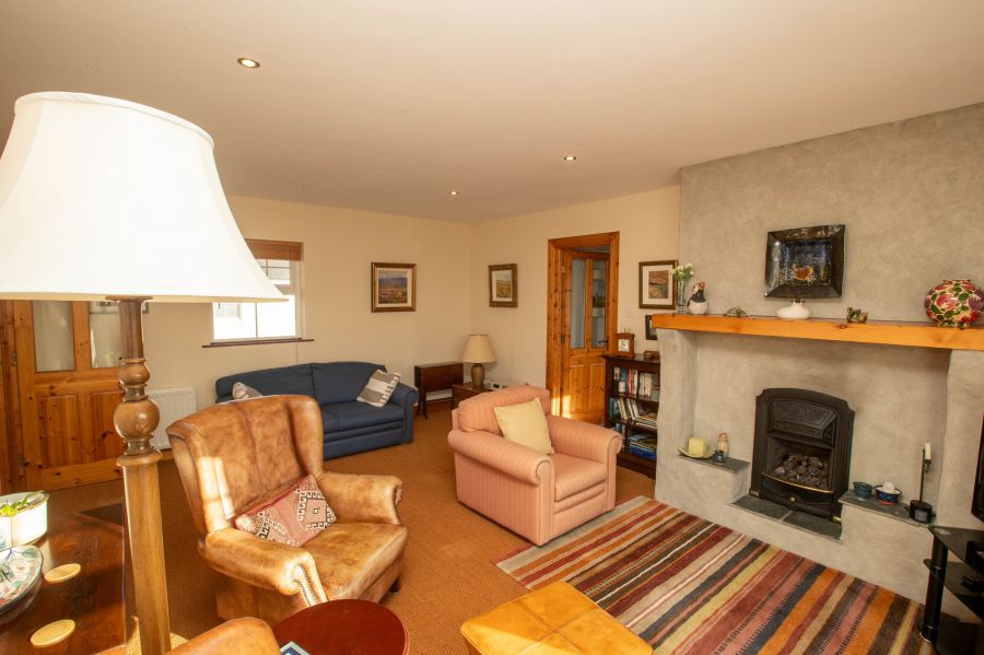 2 Aislinn Court