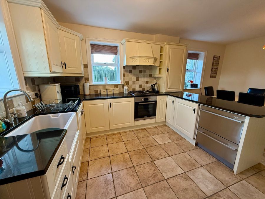 Clock Tower Lodge, 47b Ballyloughlin Road
