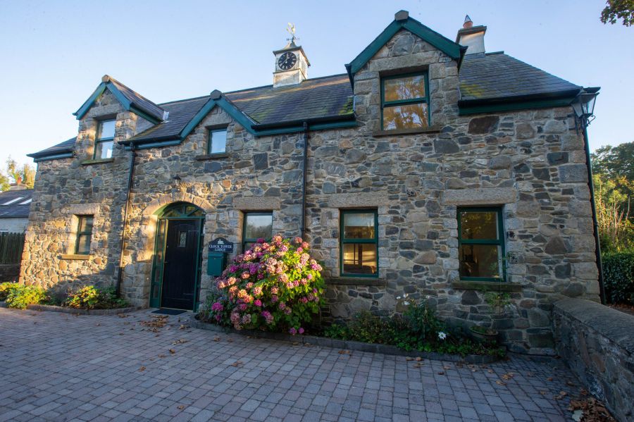Clock Tower Lodge, 47b Ballyloughlin Road