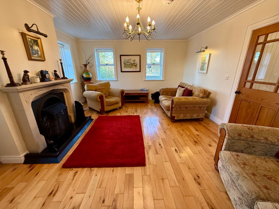 Clock Tower Lodge, 47b Ballyloughlin Road