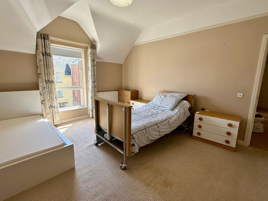 7 Parklands