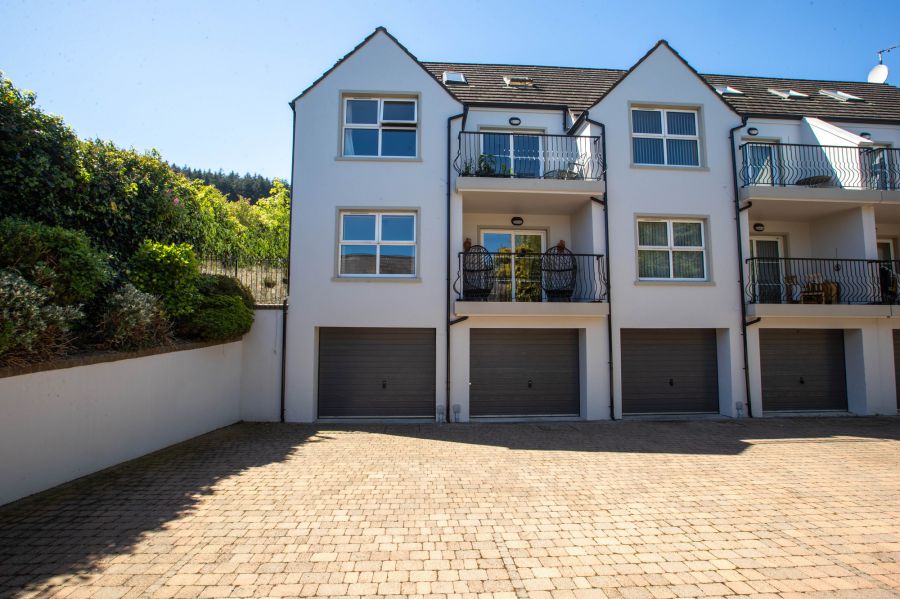 3 Apiary Court