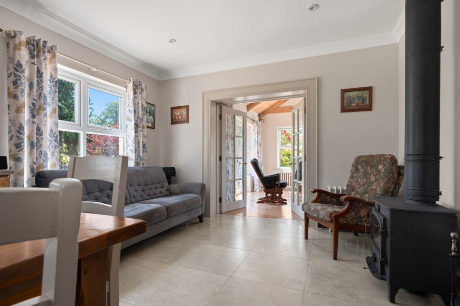 Groomsbridge, 2 Dunnanew Road
