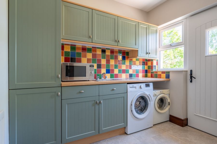 Groomsbridge, 2 Dunnanew Road