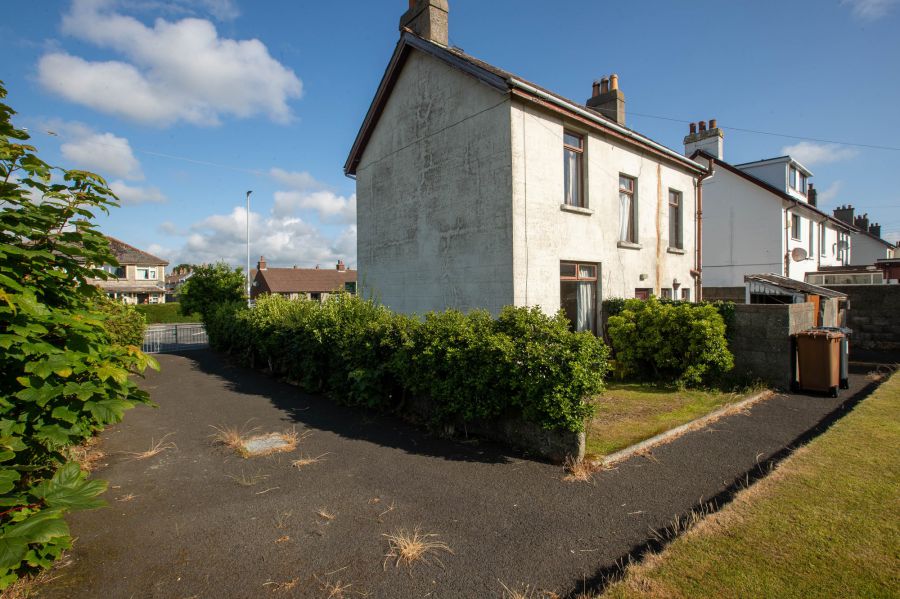 39 Dundrum Road