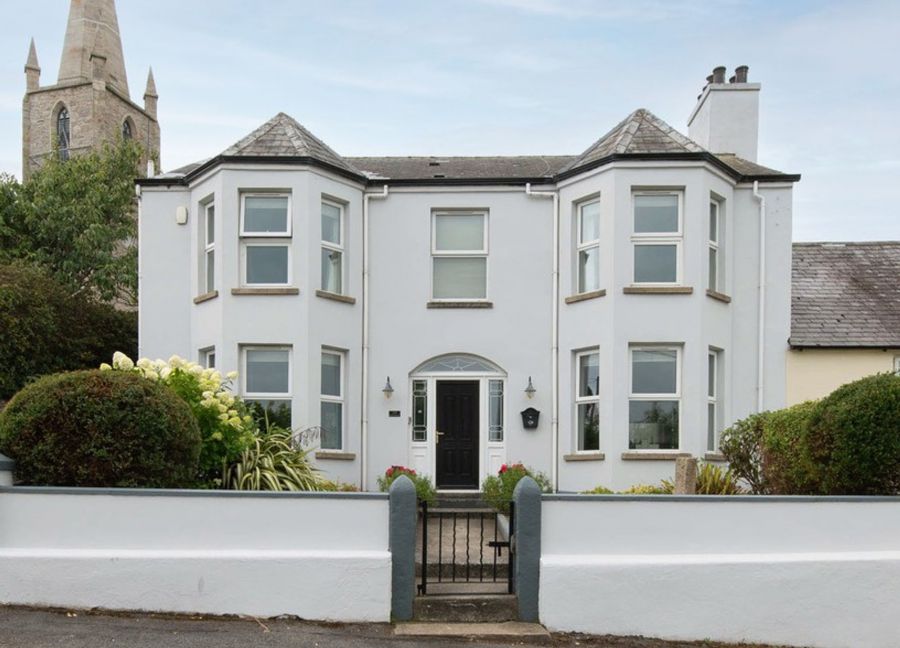 Rock House, 159 Central Promenade, Newcastle, BT33 0EU