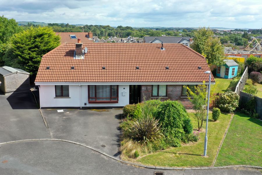 9 Tullybrannigan Brae