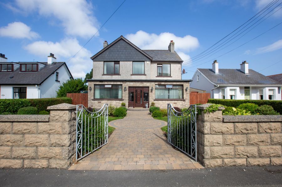 11 Bryansford Gardens