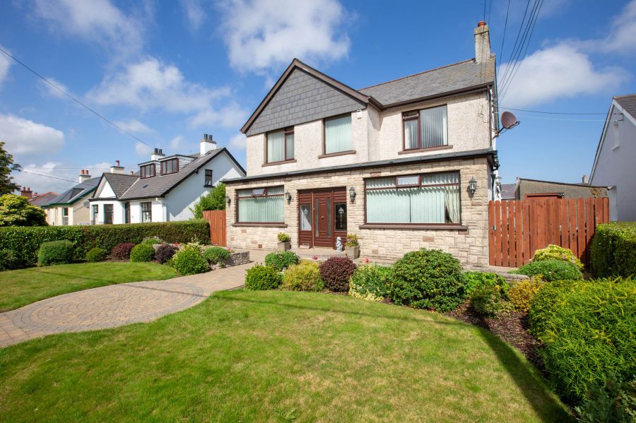 11 Bryansford Gardens