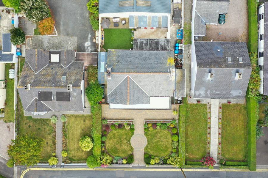 11 Bryansford Gardens