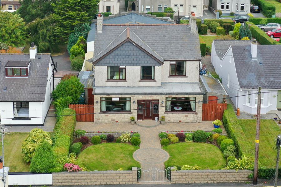 11 Bryansford Gardens