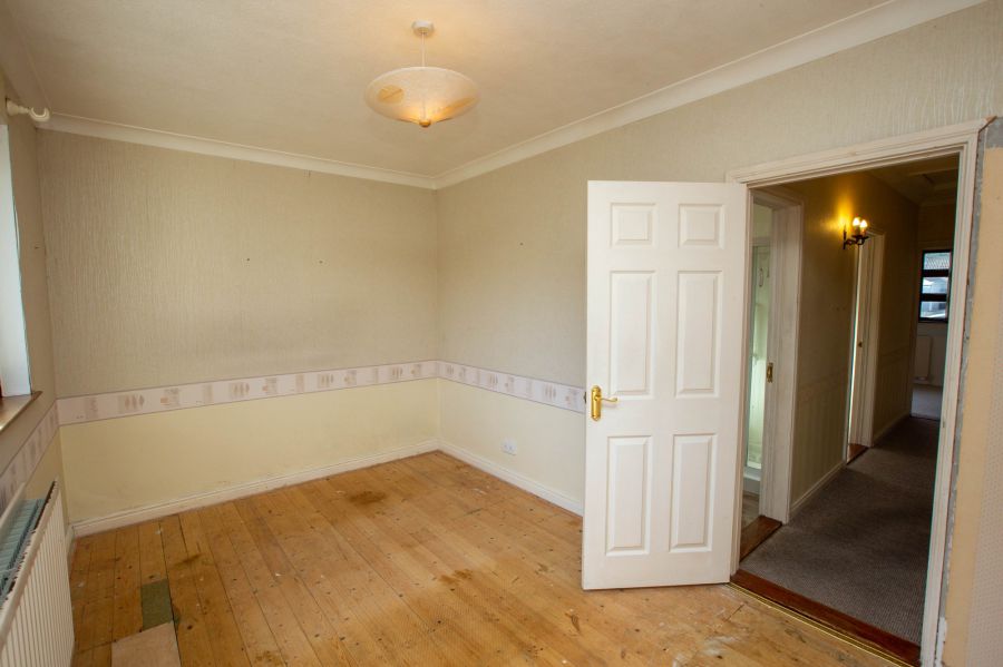 23 Elmgrove Park
