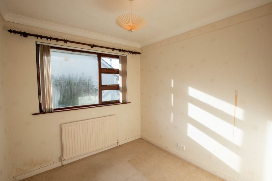 23 Elmgrove Park
