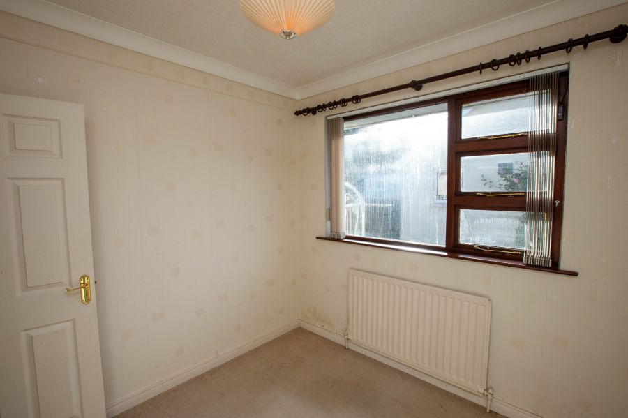 23 Elmgrove Park