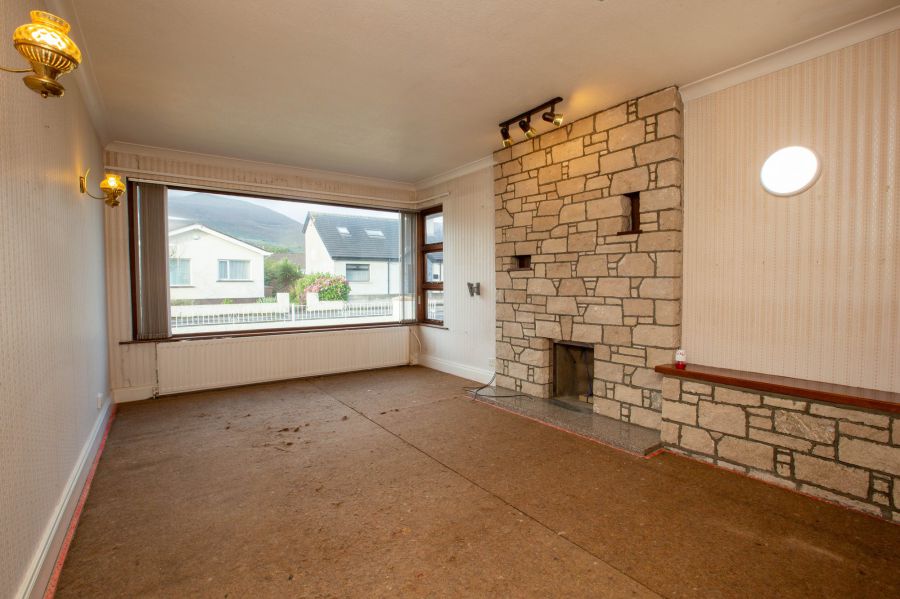 23 Elmgrove Park