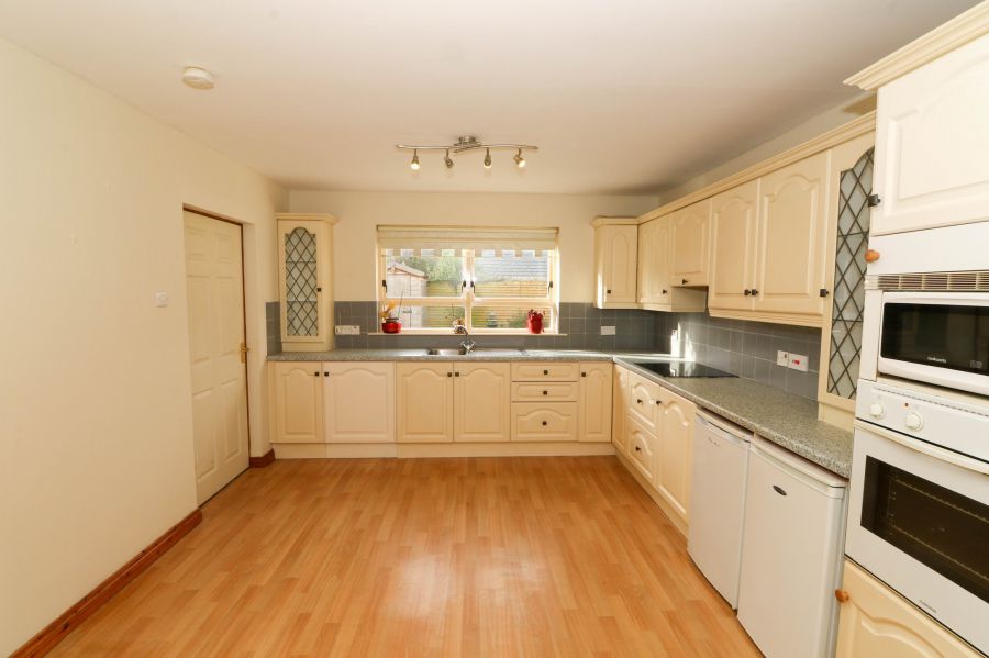 5 Tullybrannigan Way