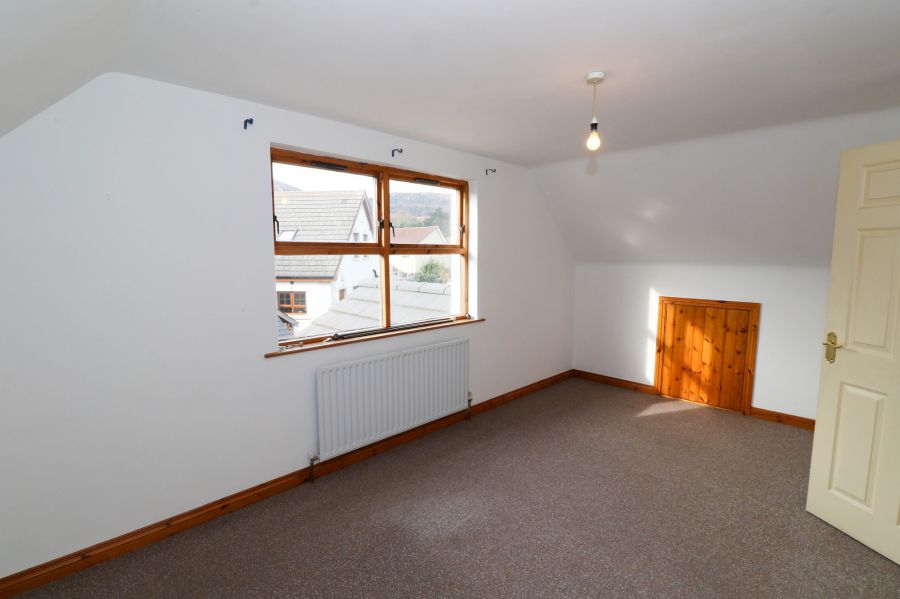 5 Tullybrannigan Way