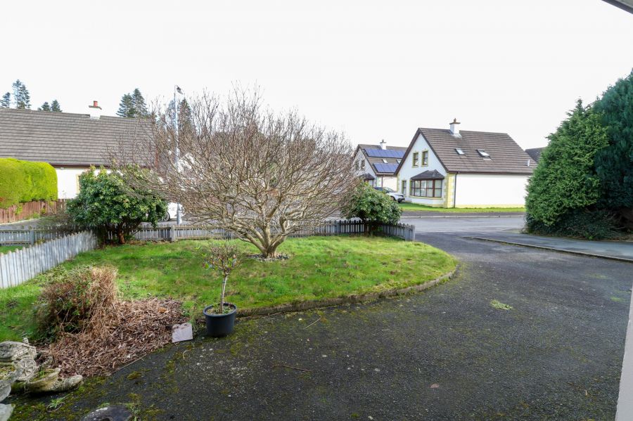 5 Tullybrannigan Way