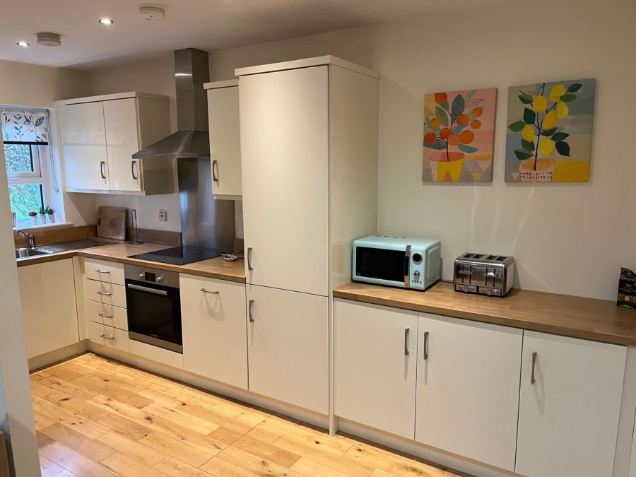 Apt. 7, 87E  Bryansford Road