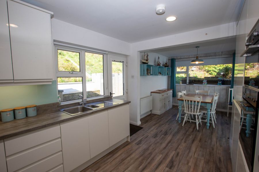 The Beacons, 161A  King Street