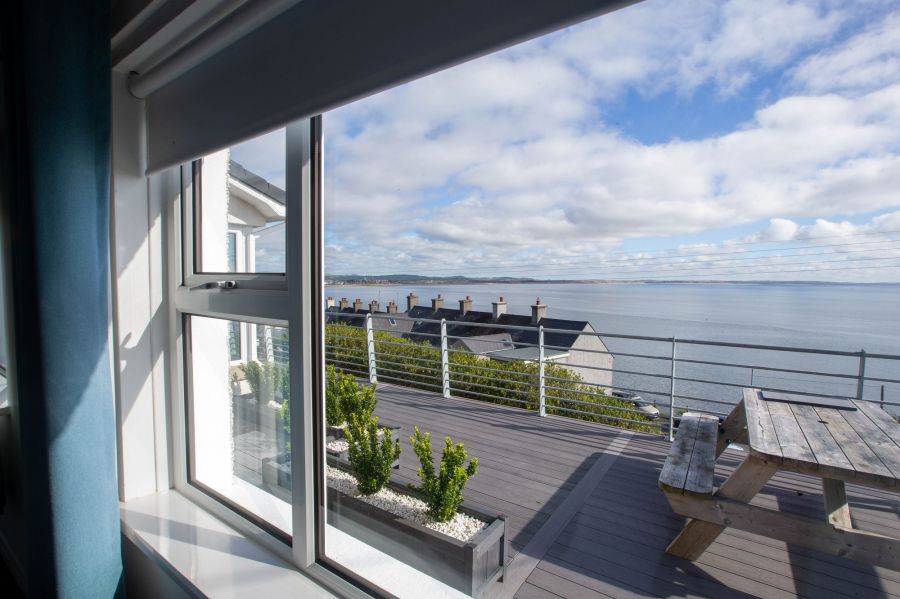 The Beacons, 161A  King Street