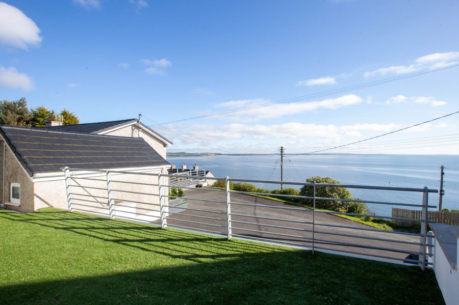 The Beacons, 161A  King Street