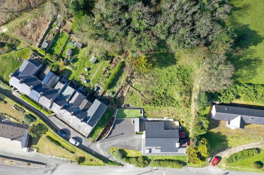 The Beacons, 161A  King Street