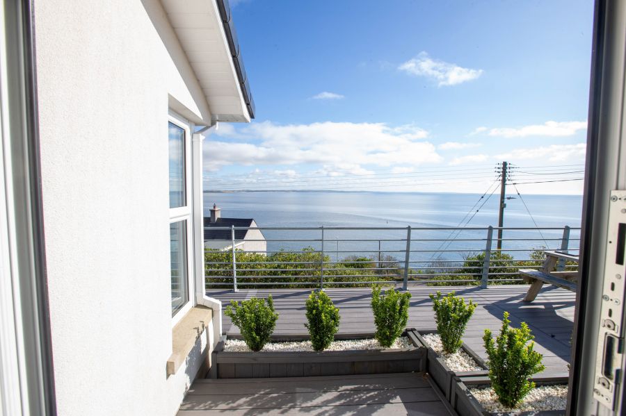 The Beacons, 161A  King Street