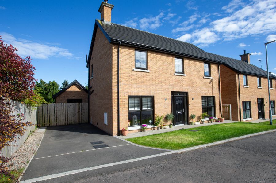 12 Carn Hill