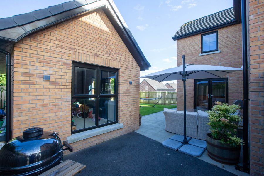 12 Carn Hill