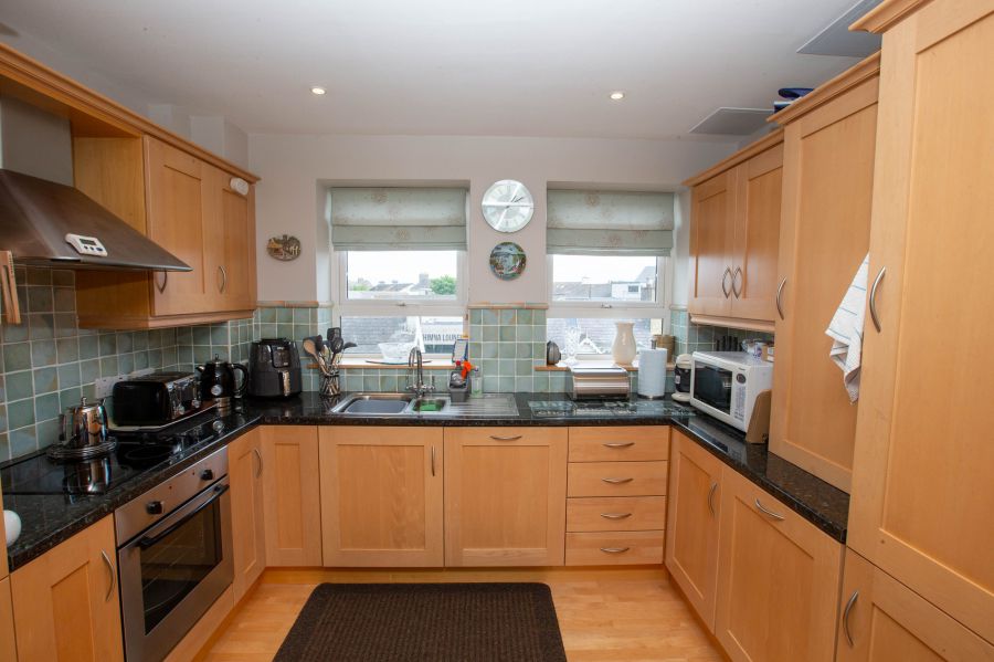 6 Parklands