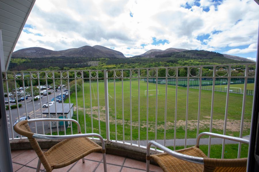 6 Parklands