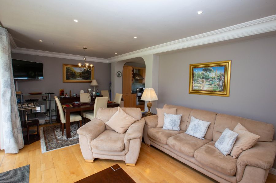 6 Parklands