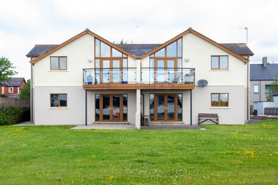 1 Moneycarragh, Main Street, Dundrum, BT33 0LU