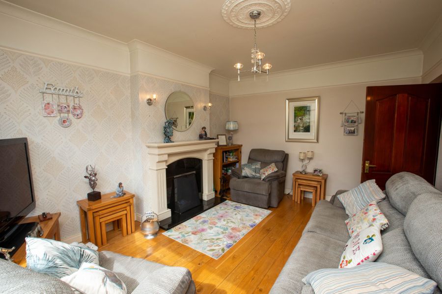 11 Bryansford Gardens